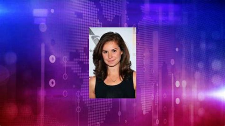 Lindsey Garrett Net Worth