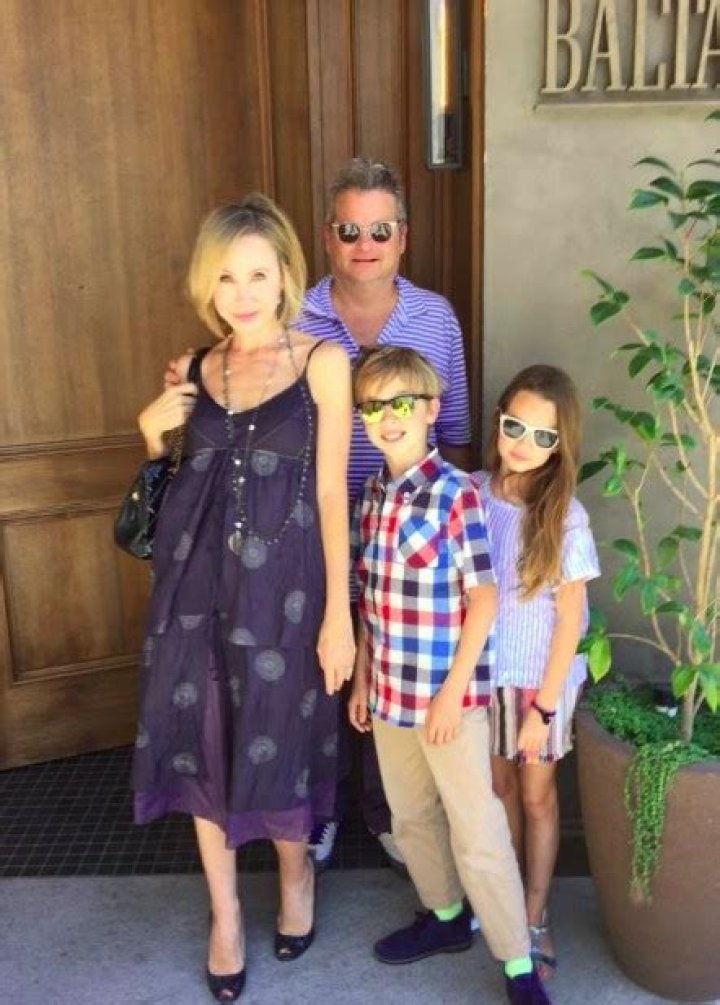 Lisa Breckenridge Bio-Wiki, Husband, Age, Surgery, Net Worth and CBS 2