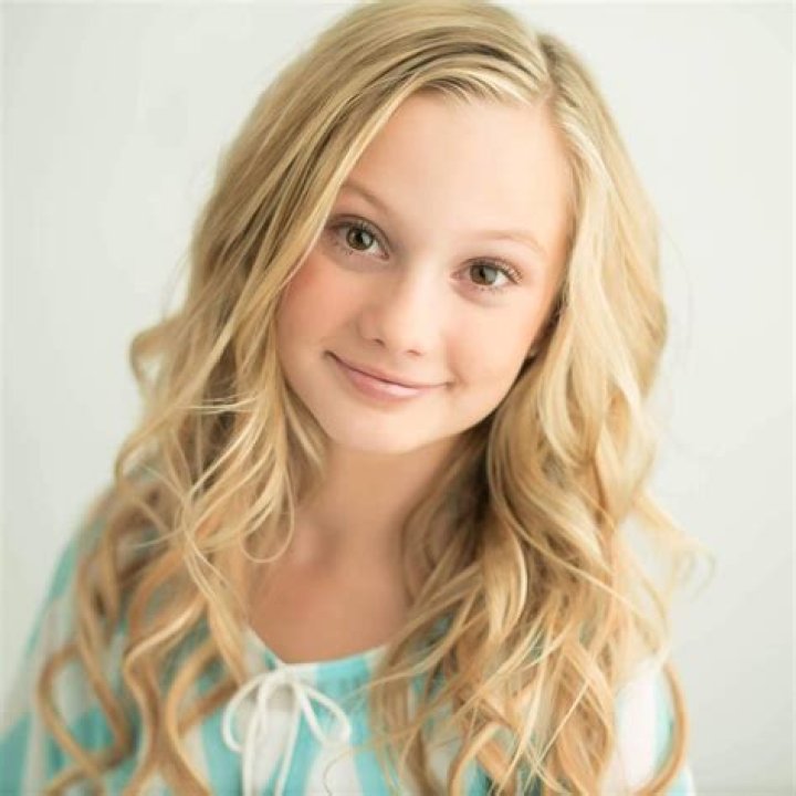 Maesi Caes Wiki, Height, Age, Boyfriend, Family, Biography & More