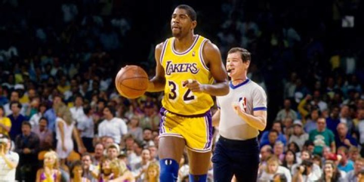 
Magic Johnson Height, Weight, Net Worth, Age, Birthday, Wikipedia, Who, Nationality, Biography 