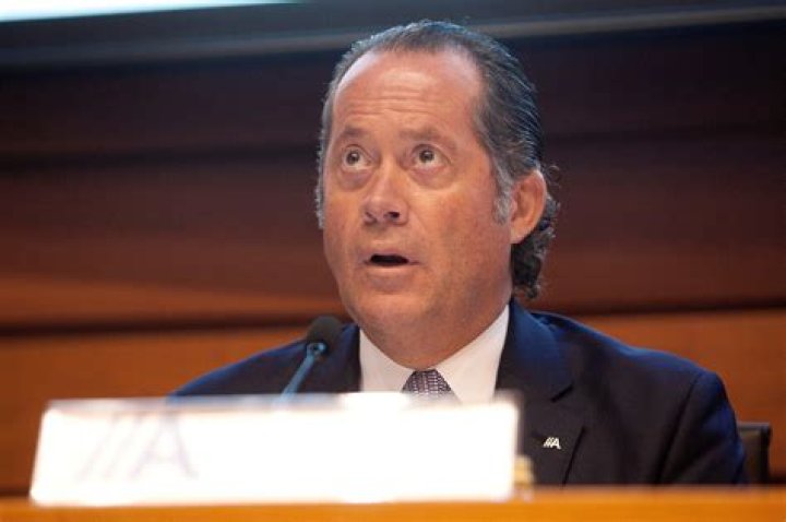 
Many Think The Banker Juan Carlos Escotet Was Also In An Accident As News Of His Son Death Makes Headlines 