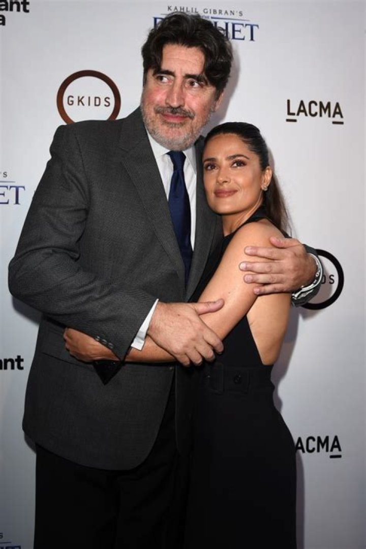 
Mariela Molina Height, Weight, Net Worth, Age, Birthday, Wikipedia, Who, Nationality, Biography 
