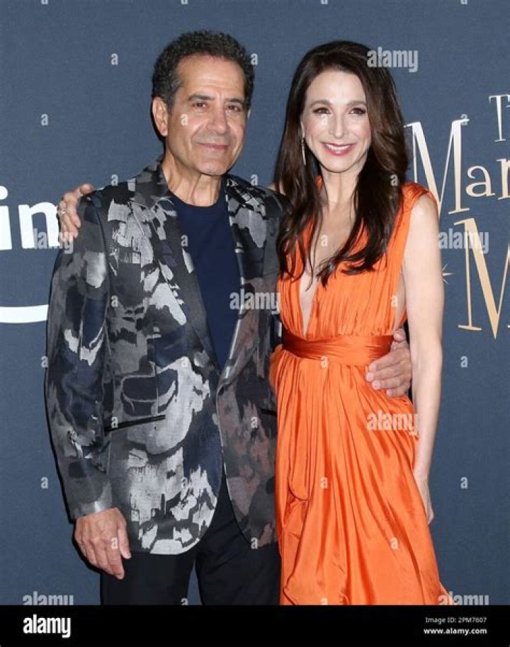 Marin Hinkle Biography, Age, Actor, Net Worth, Husband, Movies, Tv Shows