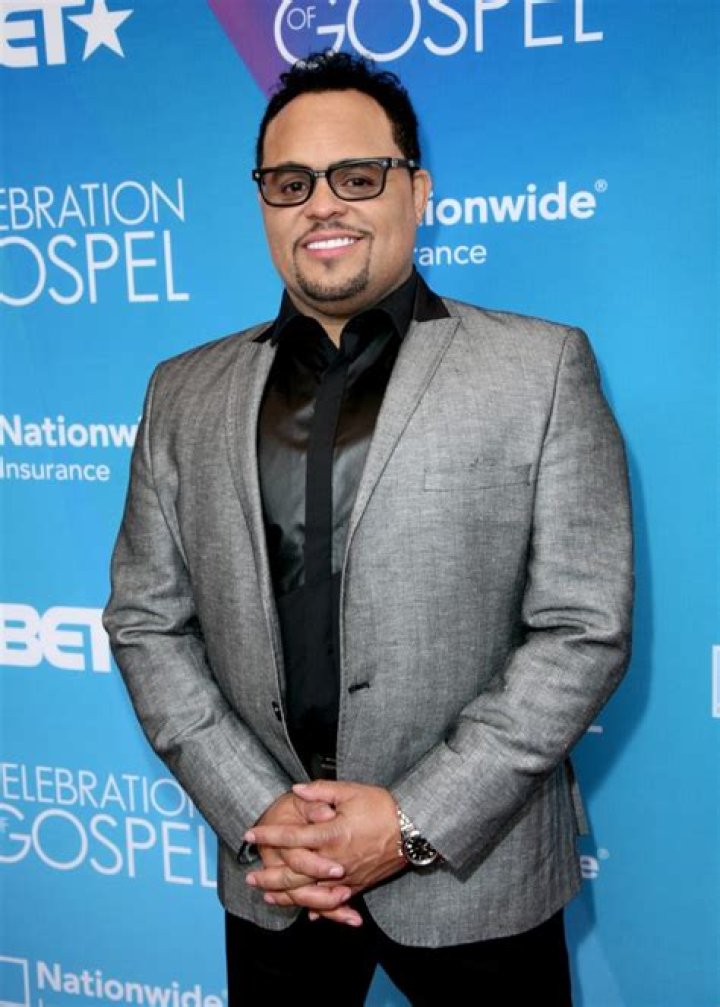 
Michael Houghton Height, Weight, Net Worth, Age, Birthday, Wikipedia, Who, Instagram, Biography 