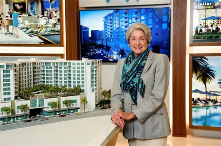 Michael Saunders Net Worth