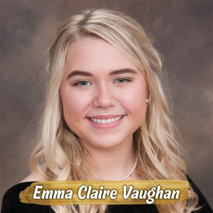 Who is Midwestemma Aka Emma Claire? Everything You Must Know About This Blonde Temptress