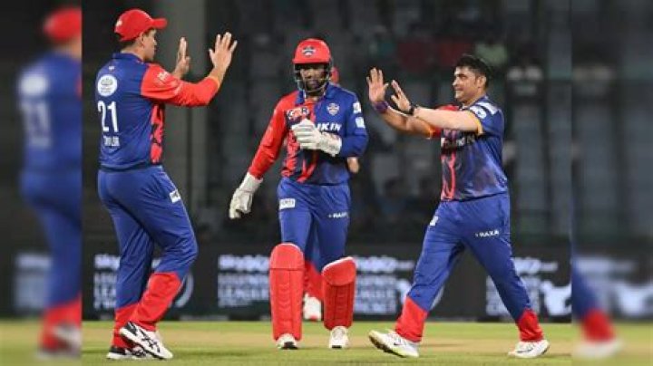 
Mire and Masakadza fire as Capitals reign over Giants 
