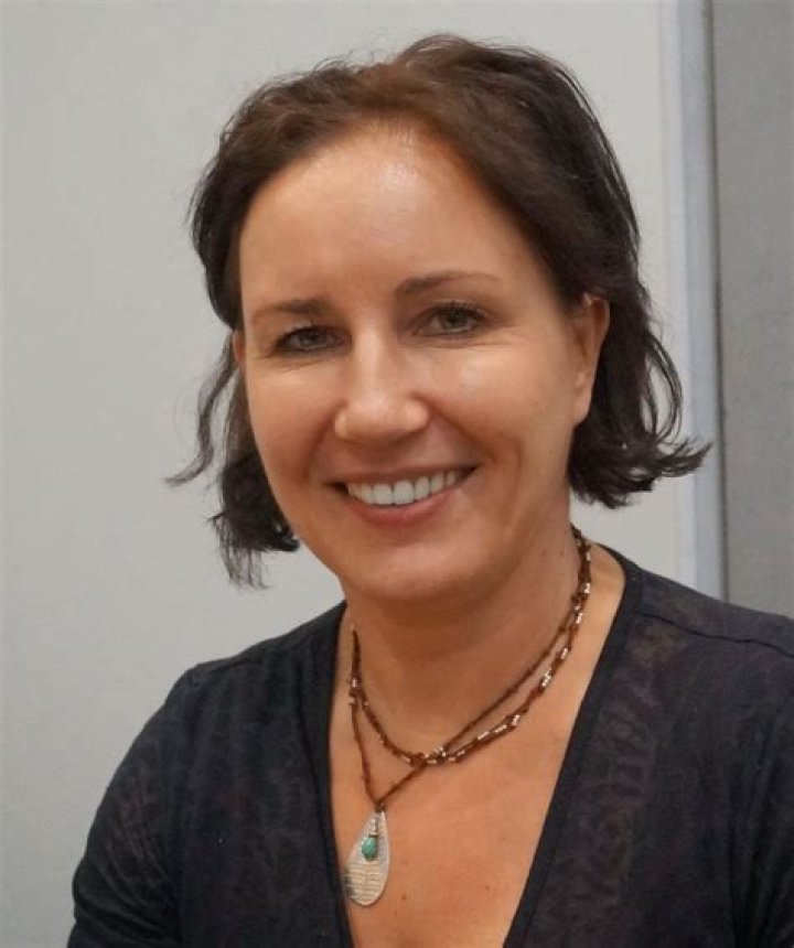 Miriam Flynn Net Worth