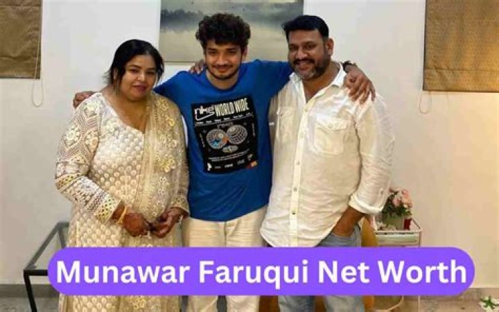 
Munawar Faruqui Height, Weight, Net Worth, Age, Birthday, Wikipedia, Who, Instagram, Biography 