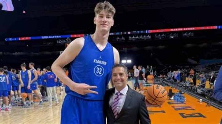 NCAA: Andre Kelly Age Wikipedia- How Old Tall Is Basketball Player?