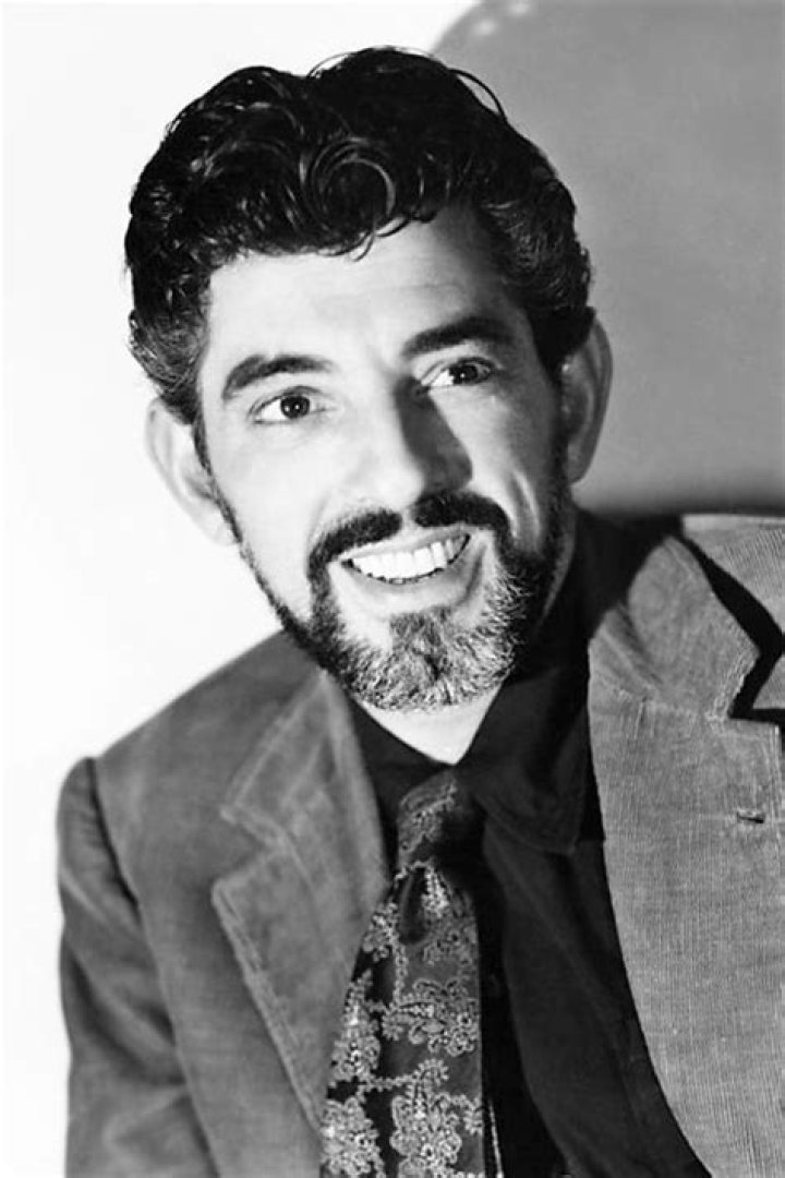 Nick Cravat Net Worth