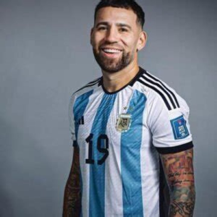 Nicolás Otamendi Height, Weight, Body Measurements, Shoe Size