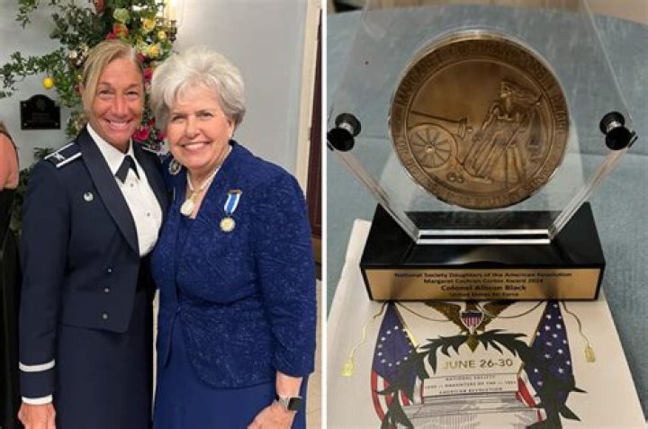 Nina Hartley’s net worth, biography, fact, career, awards and life story