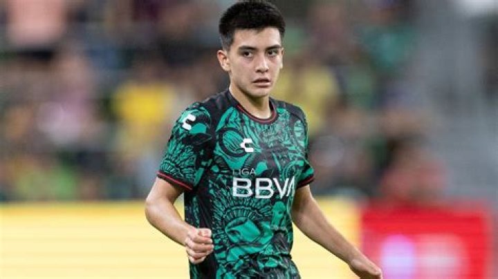 Norman Mora Net Worth