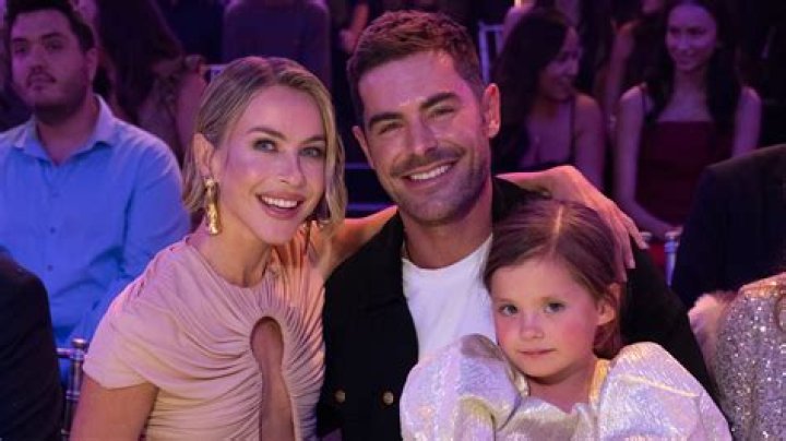 Olivia Efron Age, Birthday, Wikipedia, Who, Nationality, Biography