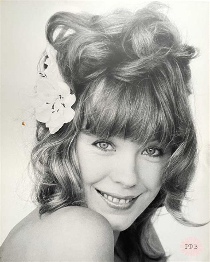 Pamela Desbarres