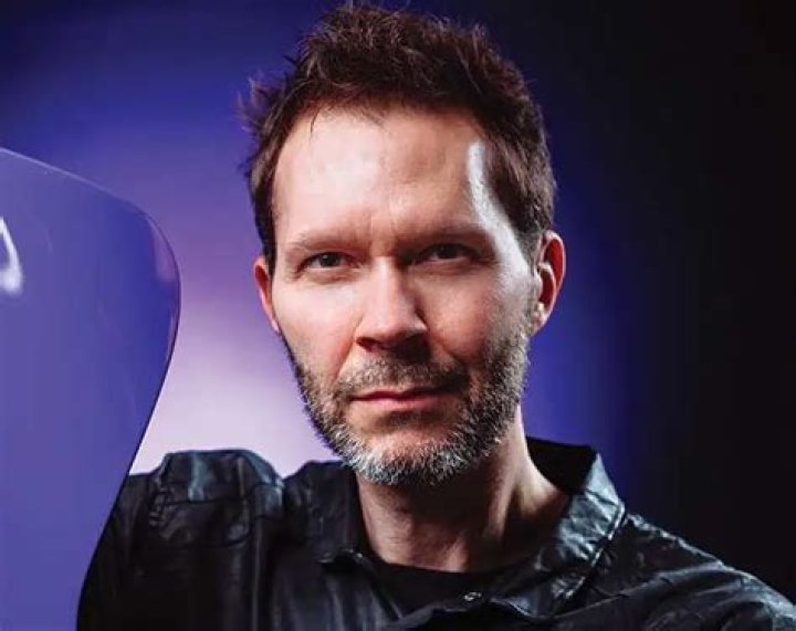 Paul Gilbert Net Worth