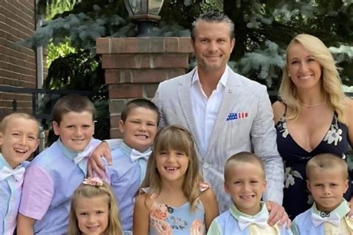 Paul R La Monica CNN Bio, Wiki, Age, Height, Family, Wife, Salary and Net worth