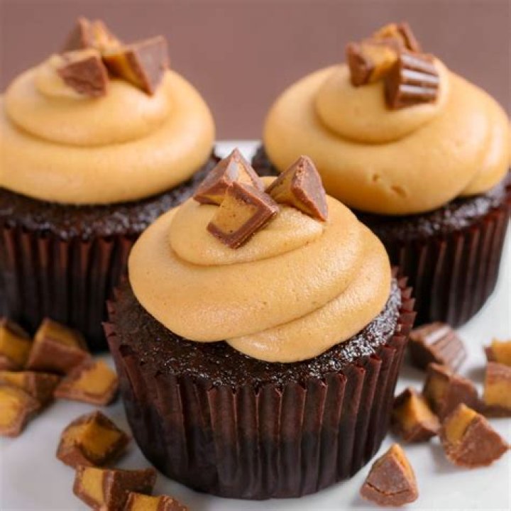 Chocolate Peanut Butter Cupcakes - Celebrating Sweets