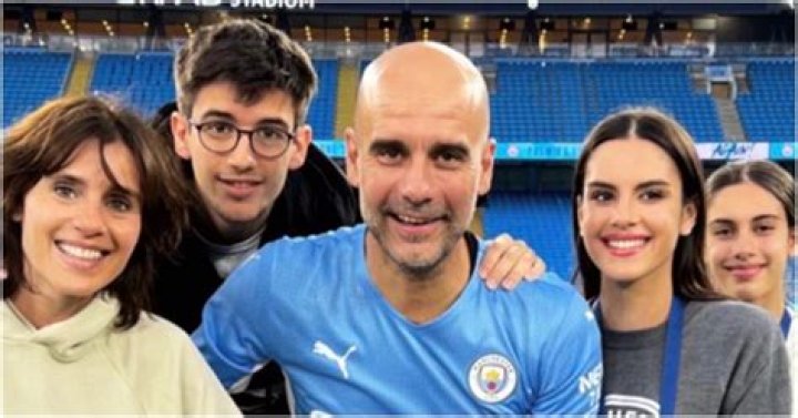 Pep Guardiola Biography, Age, Family, Wife and Football