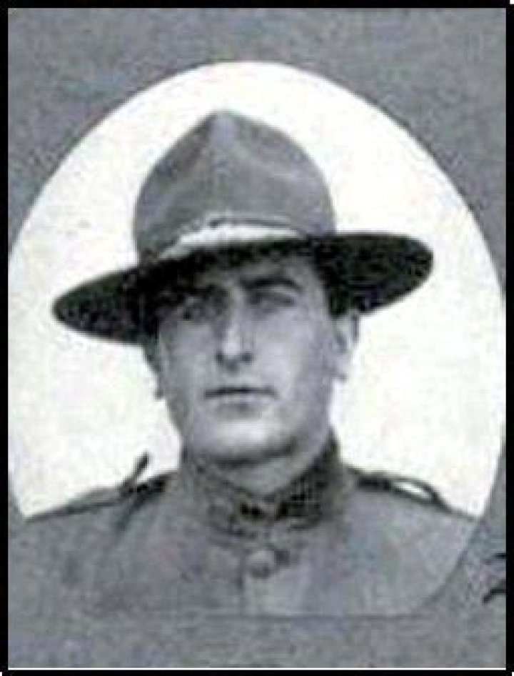 Peter Vaughan - Bio, Age, height, Wiki, Facts and Family