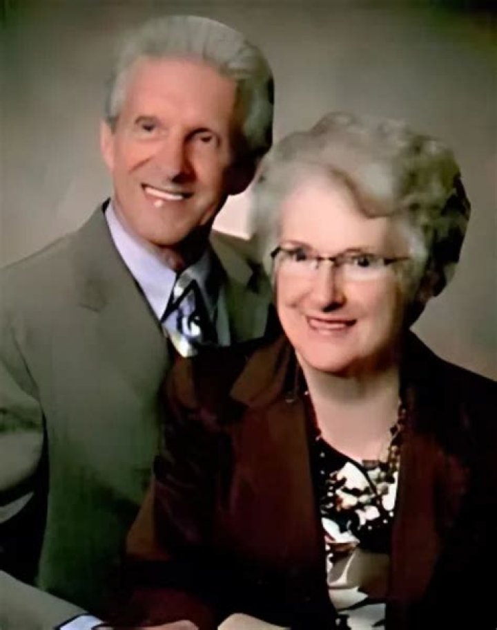 Phil Balsley Bio, Age, Height, Wife, Family, Statler Brothers, Son, Net Worth