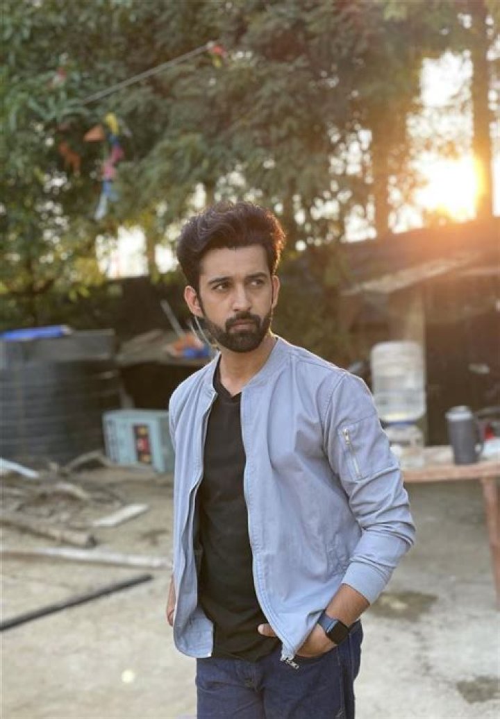 Rajveer Singh Height, Weight, Net Worth, Age, Birthday, Wikipedia, Who, Instagram, Biography