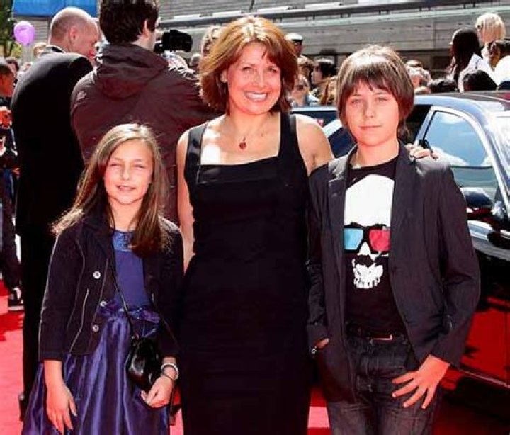 Rebecca Front Biography, Net Worth, Married, Husband, Children, Wiki