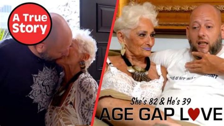 
Rep Jim Cooper’s Wife Mary Falls Age Gap, Wife Mary Falls Relationship Timeline, Children With First Wife Martha Bryan Hayes 