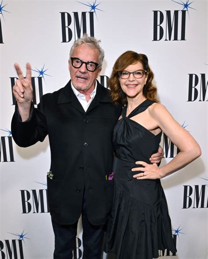 Robert Mothersbaugh Net Worth