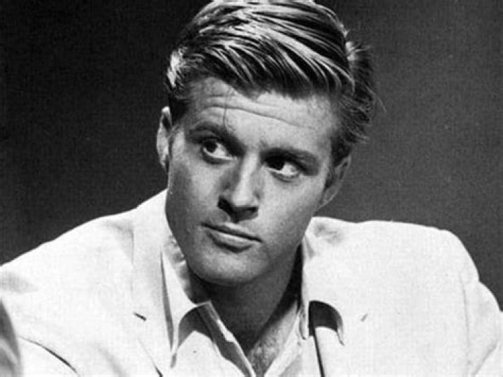 Robert Redford Height, Weight, Body Measurements, Shoe Size
