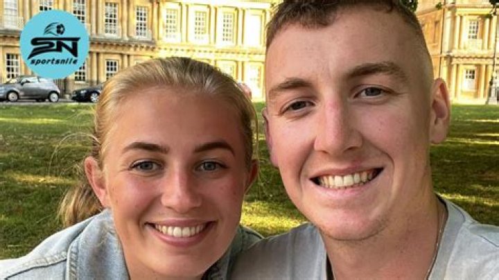 Sadie Brook Net Worth