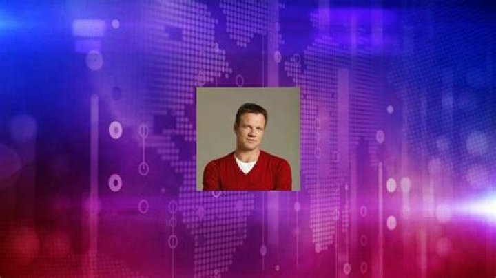 Sandy Winton Net Worth