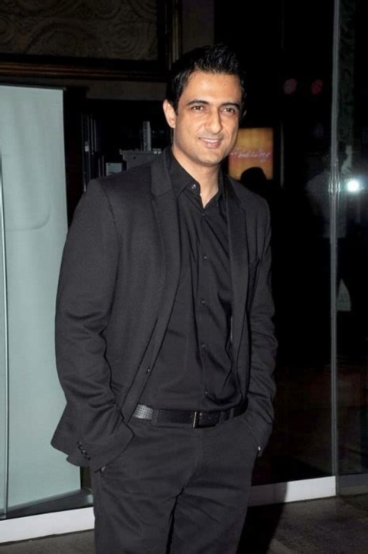 Sanjay Suri Height, Weight, Net Worth, Age, Birthday, Wikipedia, Who, Nationality, Biography
