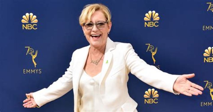 Sarah Skogland Net Worth