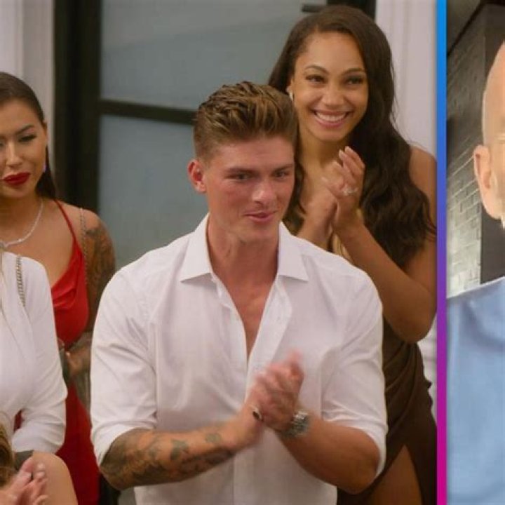 
‘Selling the OC’s Alex Hall Reacts to ‘Villain’ Label and Unpacks the Alexandra Jarvis/Rose Drama 