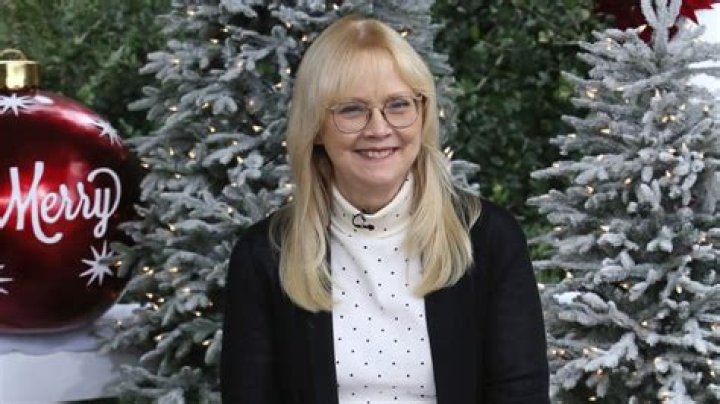 Shelley Long Net Worth