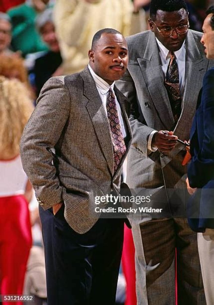 Sidney Lowe Net Worth