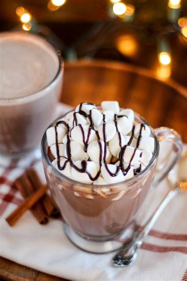 Spiked Hot Chocolate (SO easy)