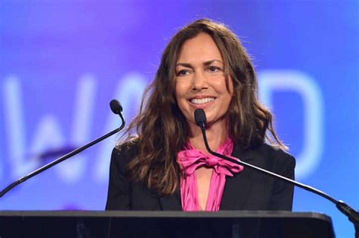Susanna Hoffs Height, Weight, Net Worth, Age, Birthday, Wikipedia, Who, Instagram, Biography