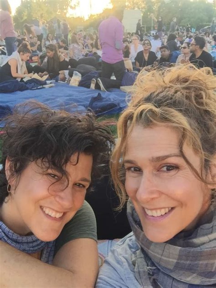 Susannah Melvoin' Unfortunate Married Life!