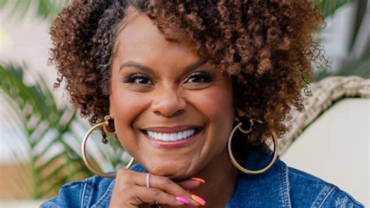 Who is Tabitha Brown? – All About Charming Vegan & Motivational Speaker