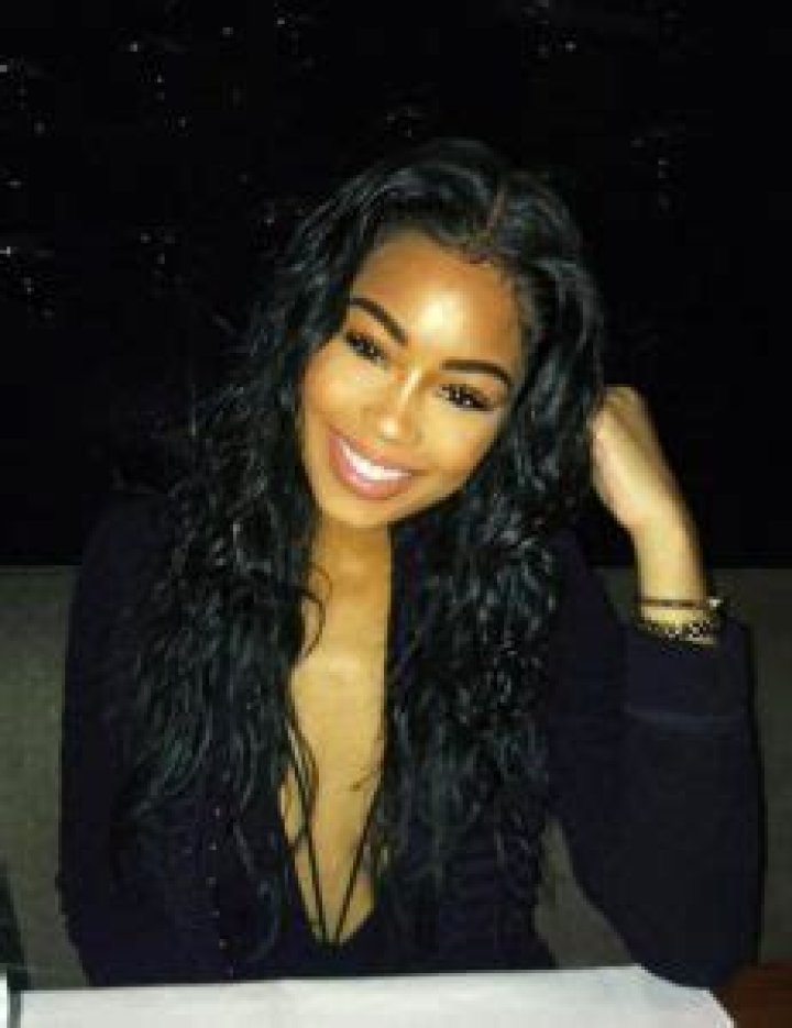 Teaira Walker Bio, Wiki, Age, Height, Net Worth, Family, Boyfriend, YouTube