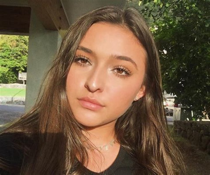 Teilor Grubbs Phone Number, WhatsApp Number Contact Number Mobile