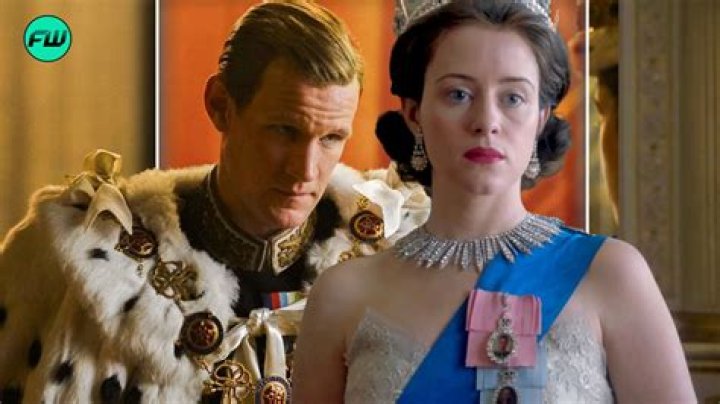 
‘The Crown’ Stars Claire Foy And Matt Smith Honor ‘Incredible’ Queen Elizabeth II 