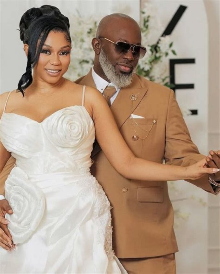 Tomi Odunsi biography, husband, and net worth