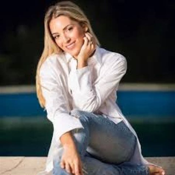 
Vale Genta Height, Weight, Net Worth, Age, Birthday, Wikipedia, Who, Nationality, Biography 