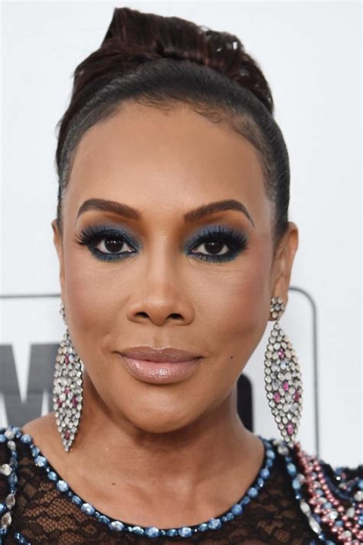 Vivica A. Fox Height, Weight, Measurements, Bra Size, Shoe Size