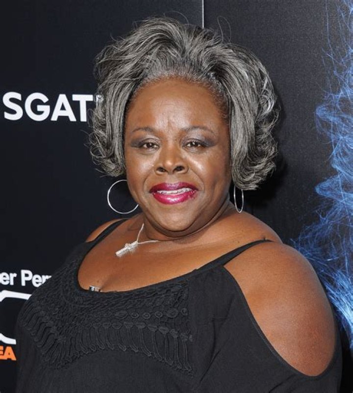 Wanda Davis Net Worth