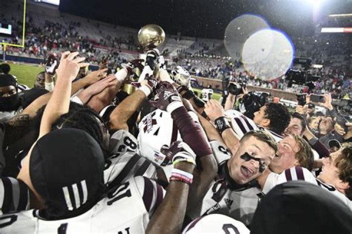 What is the Egg Bowl? Ole Miss, Mississippi State's Rivalry